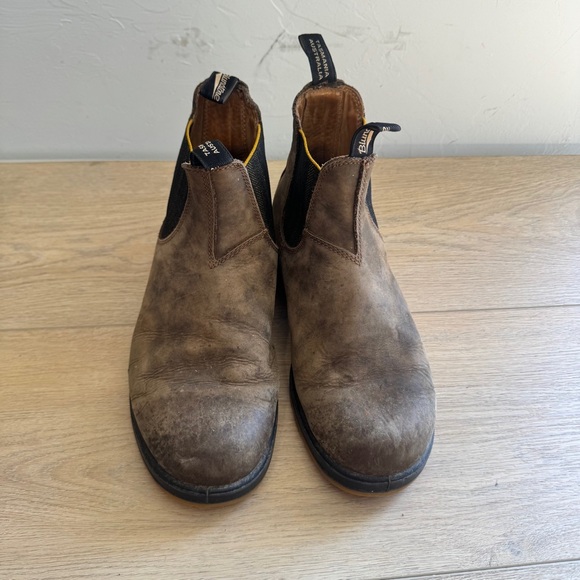 Blundstone Chelsea Boots - Picture 3 of 7
